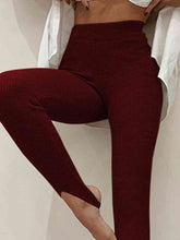 Load image into Gallery viewer, Ribbed Mid Waist Leggings