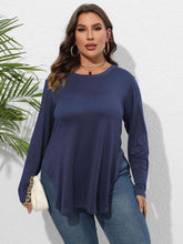 Load image into Gallery viewer, Plus Size Round Neck Long Sleeve Slit T-Shirt