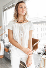 Load image into Gallery viewer, White blouse with Tassle
