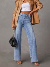 Load image into Gallery viewer, High Waist Straight Jeans with Pockets
